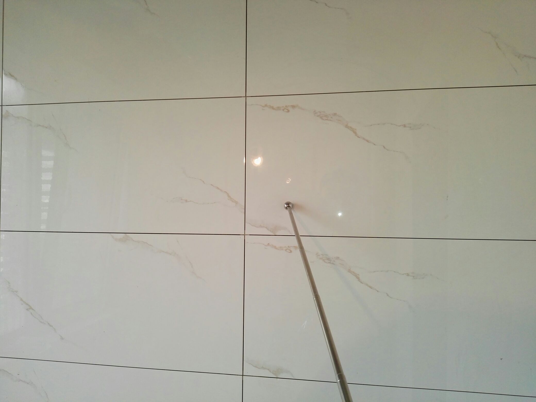 瓷砖烂了有什么补救方法吗视频(瓷砖烂了有什么补救方法吗视频教学)